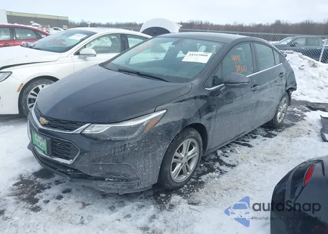 2018 Chevrolet Cruze Lt Auto z USA, uszkodzony, nr VIN 1G1BE5SM6J7197233